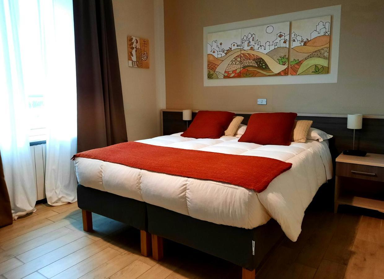 Art Hotel Pietrasanta Buitenkant foto