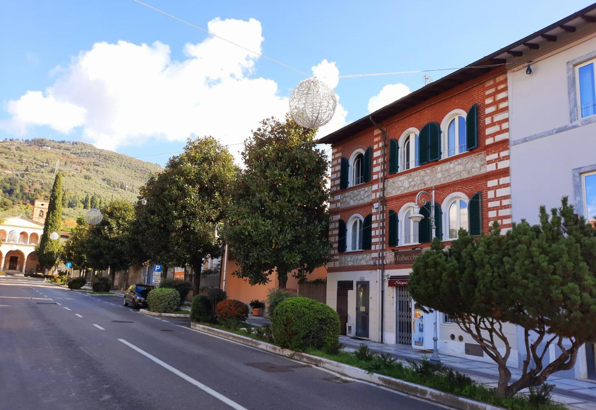 Art Hotel Pietrasanta Buitenkant foto