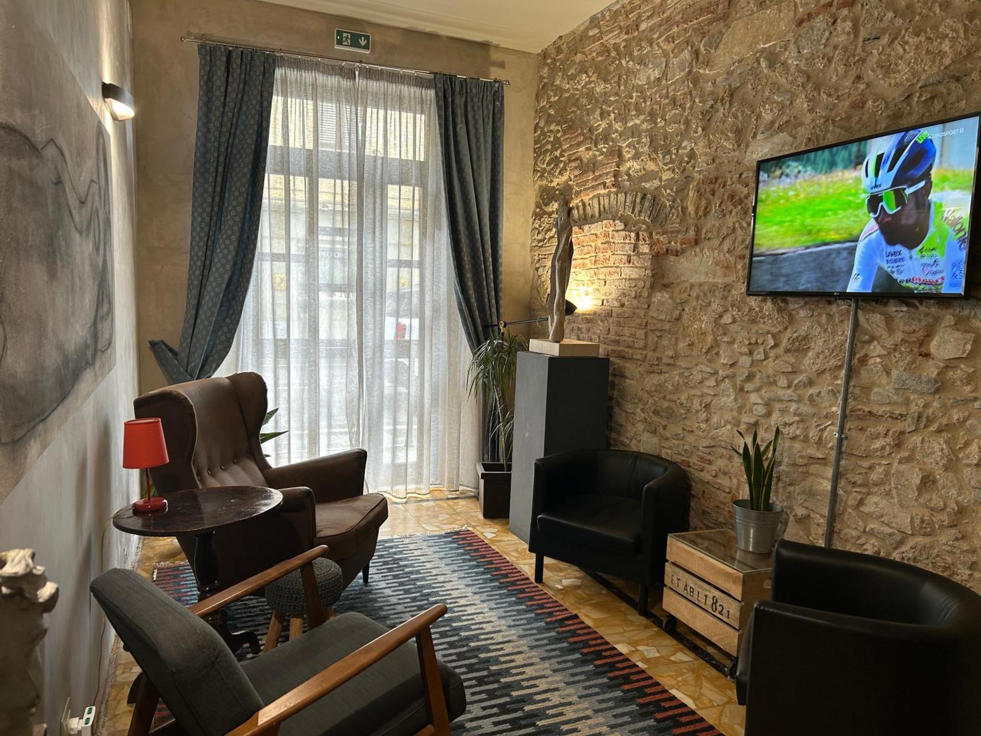 Art Hotel Pietrasanta Buitenkant foto