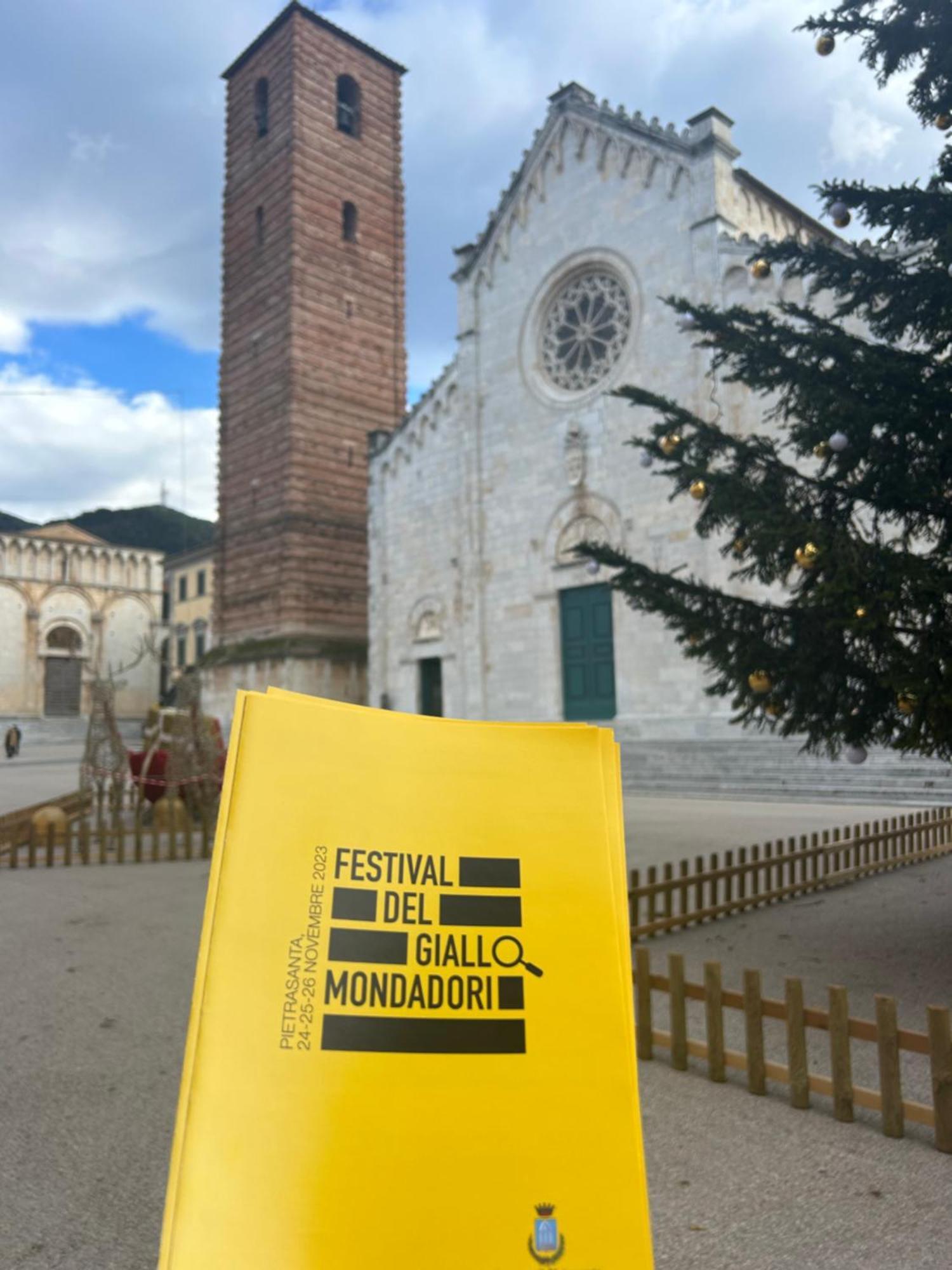 Art Hotel Pietrasanta Buitenkant foto