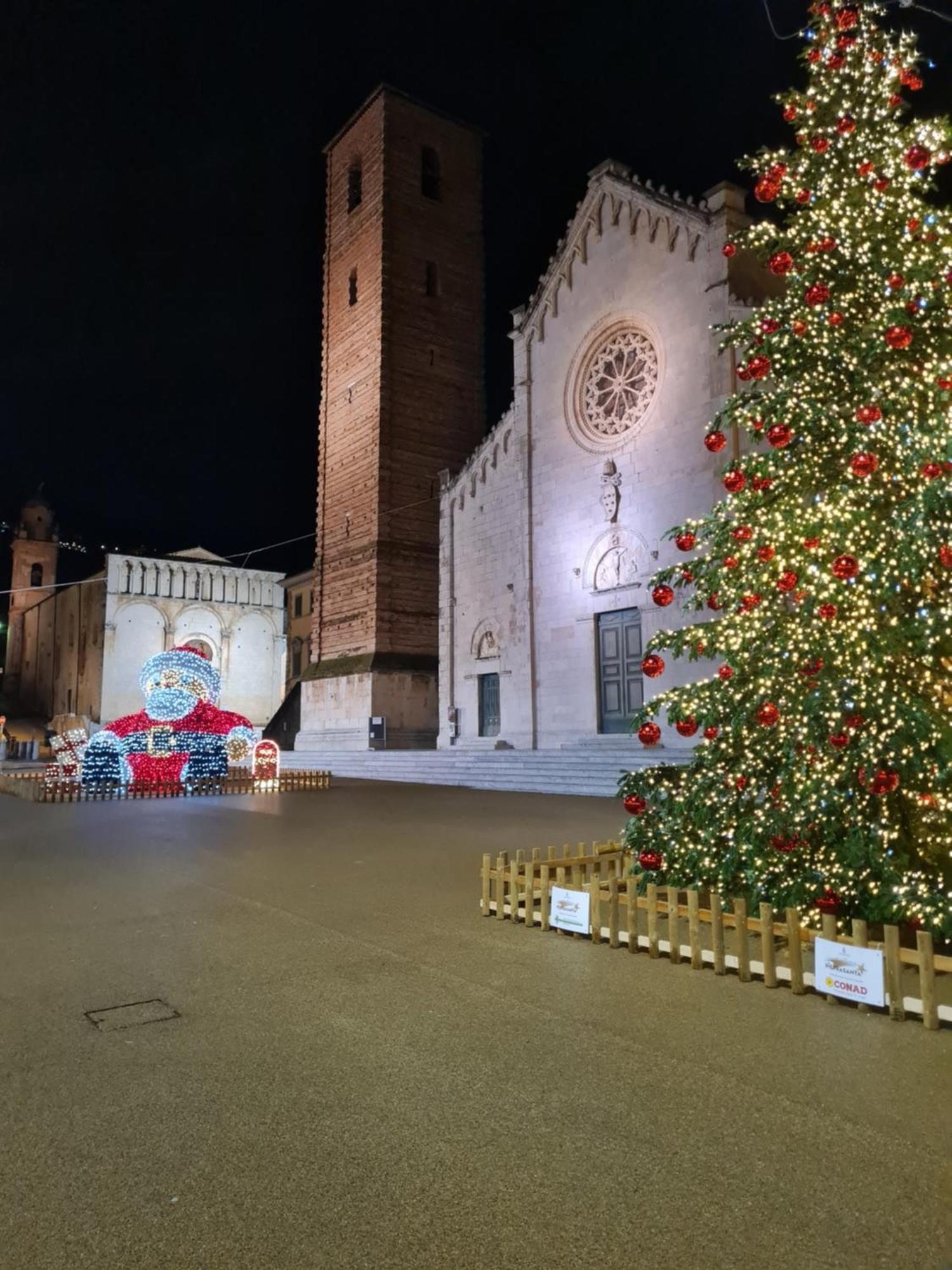 Art Hotel Pietrasanta Buitenkant foto