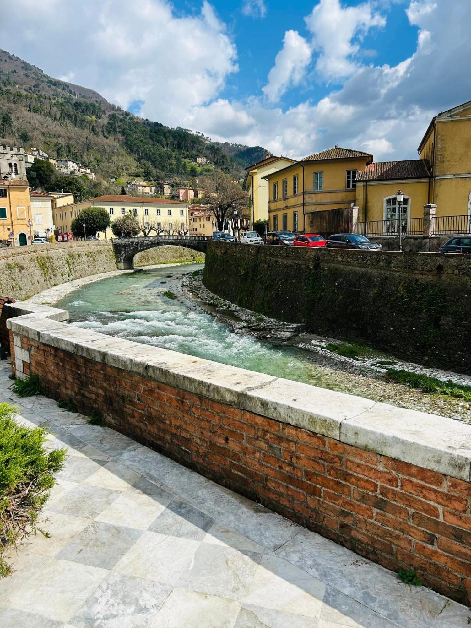 Art Hotel Pietrasanta Buitenkant foto