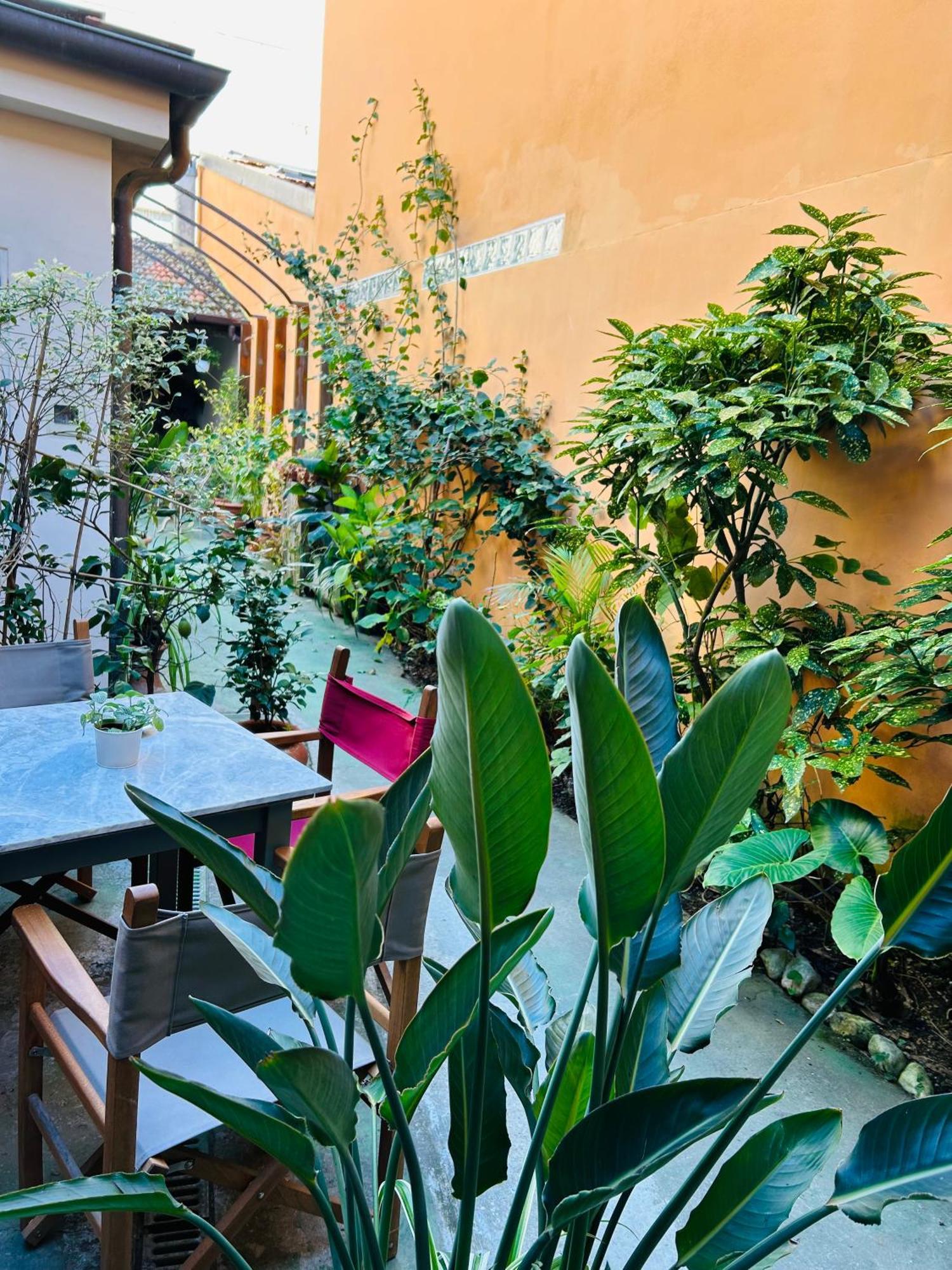 Art Hotel Pietrasanta Buitenkant foto